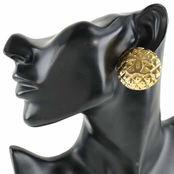 Chanel Cc Logo Clip-On Earrings Gold- #228748C10B